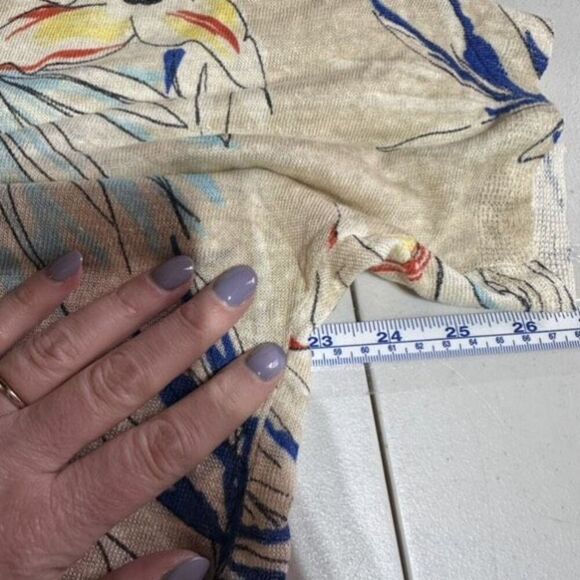 Chico's Women's Linen Blend Tropical Print Tie Front V-Neck Top Tan Blue Sz 3 XL - Picture 7 of 8